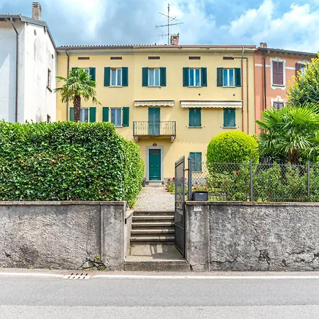 Casa Vittoria Hébergement de vacances Maslianico